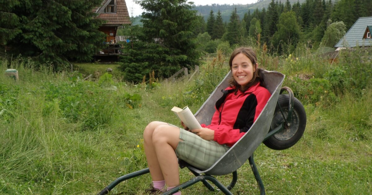 De la avocat la creator de planșe educaționale pentru copii