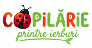 Copilărie printre ierburi